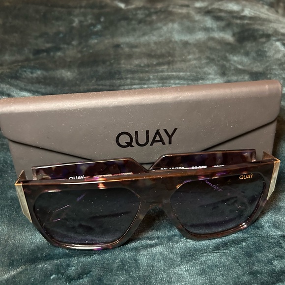 Quay Australia GO OFF - PURPLE/BLACK POLARIZED Sunglasses - Picture 4 of 9